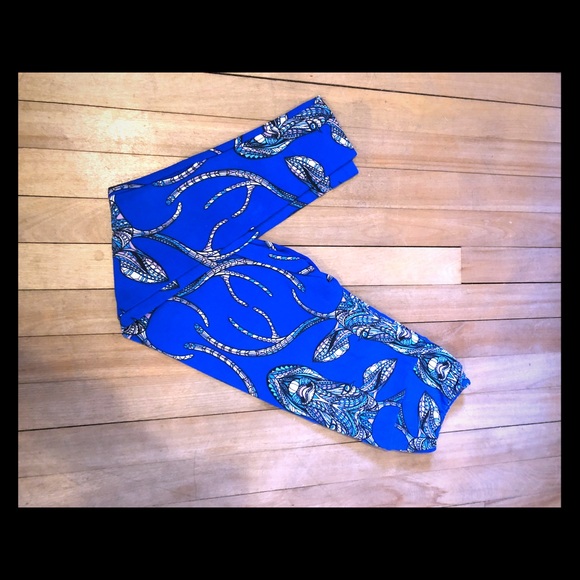 VINTAGE LULAROE MOSAIC DEER LEGGINGS - Picture 2 of 2